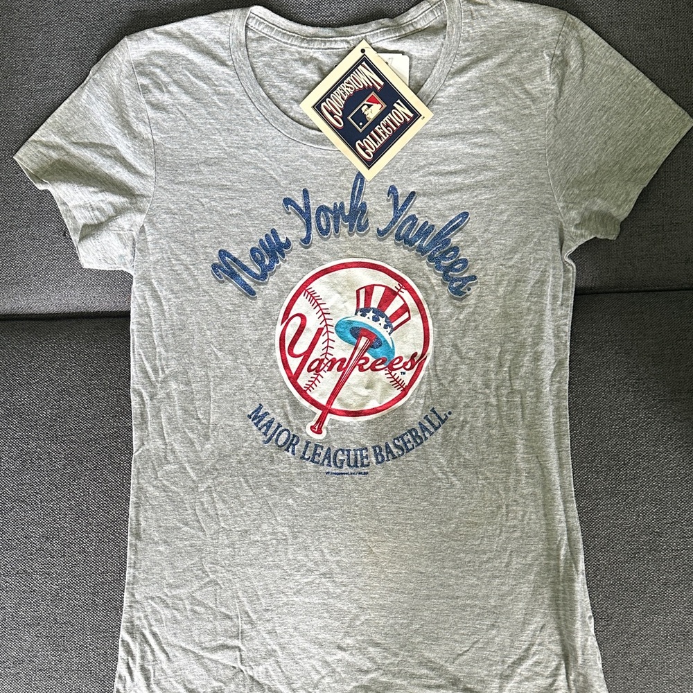 New York Yankees Gray Women's Top